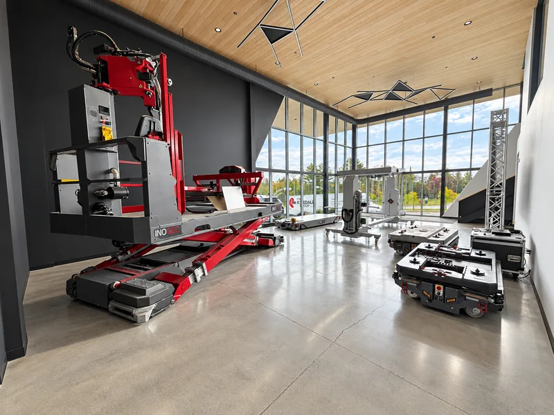 Industrial equipment and mobile platforms on display inside INOGEC